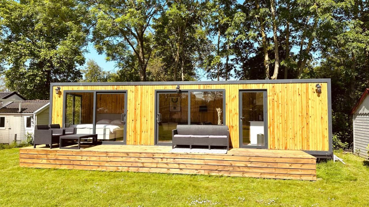 Luxe Tiny House Bij Het Leekstermeer Matsloot 외부 사진